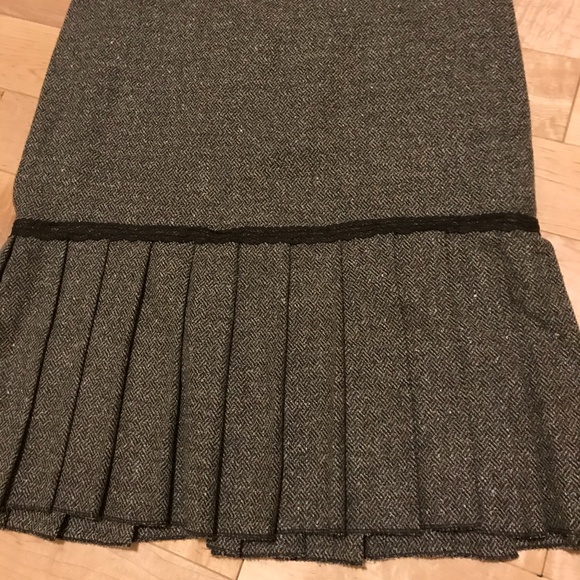 Nougat London Dresses & Skirts - Nougat London - Tweed Brown Fluted Pencil Skirt, Sz 6/8, Gorgeous!